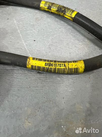 Шланги тормозные передние Audi Q5 8R0611707A