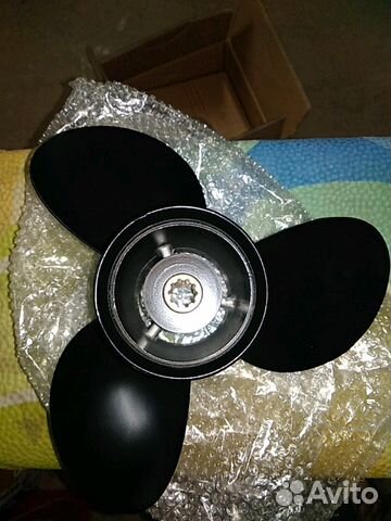 Винт на лодочный мотор Сузуки 25