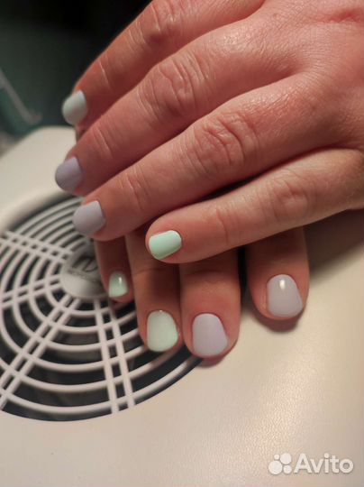 Модель на маникюр с покрытием