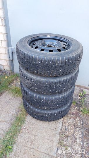 Зимние колеса 185/65/R15 Hyundai/KIA