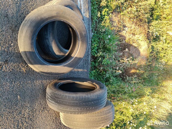 Dunlop Grandtrek ST30 225/65 R17 102