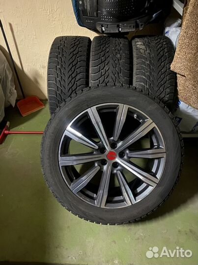 Колеса зимние R20 Volvo XC90