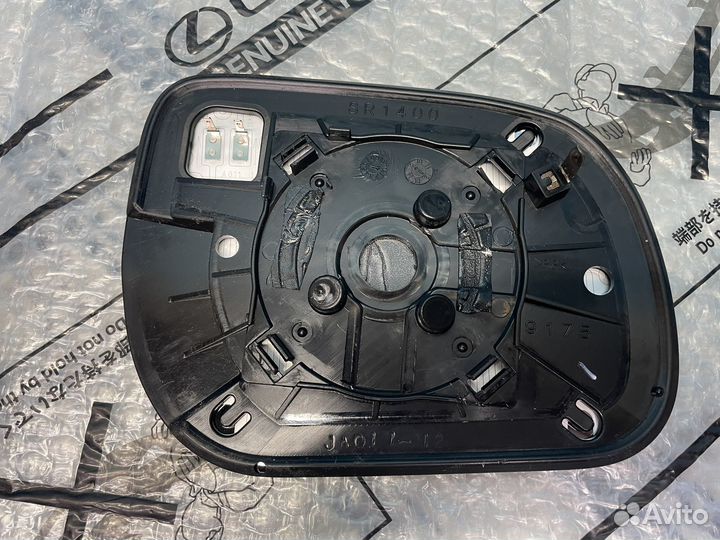 Зеркальный элемент Новый Toyota RAV4 30 2006-2012