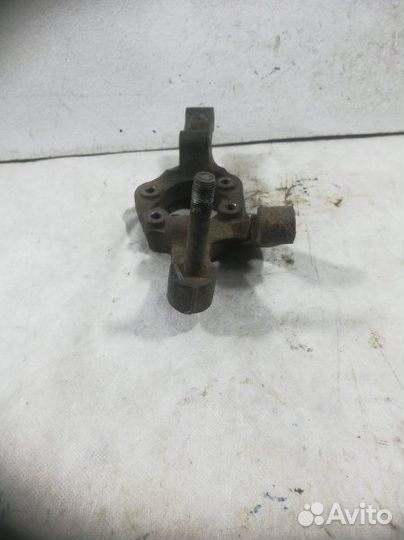 Кулак поворотный Chevrolet Lacetti J200 1.4