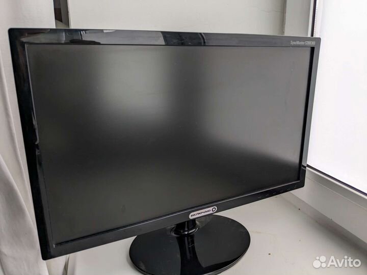 Монитор Samsung