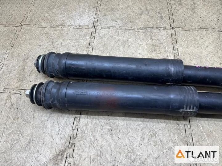 Амортизатор задний toyota prius