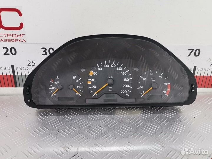 Панель для mercedes-benz C-Class (W202)