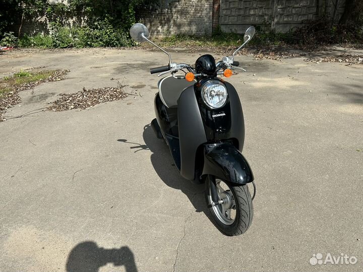 Скутер Honda Scoopy