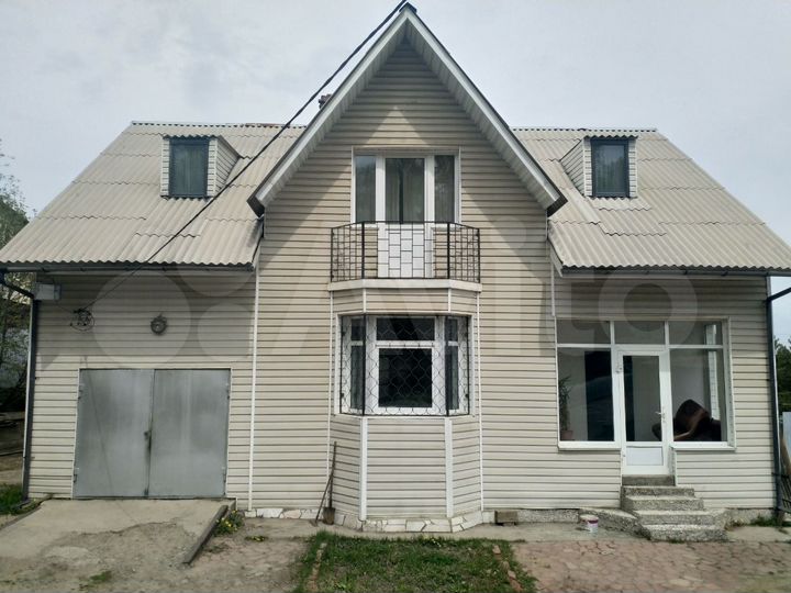 Дом 205 м² на участке 20 сот.