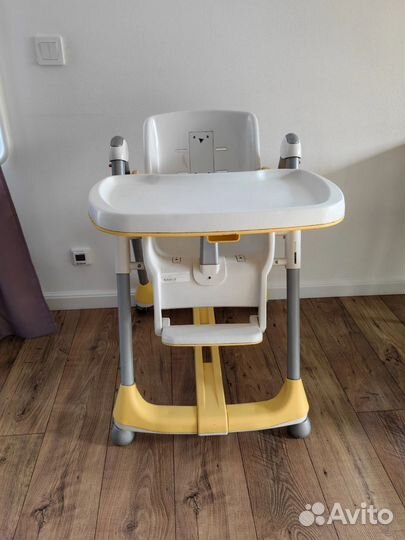 Детский стульчик для кормления