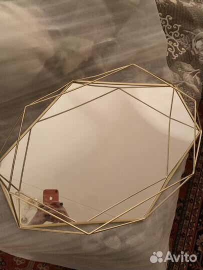 Зеркало настенное декор Umbra золотое Канада