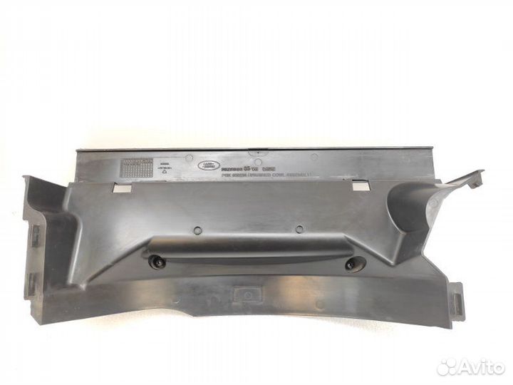 Диффузор вентилятора Land Rover Discovery 3 L319