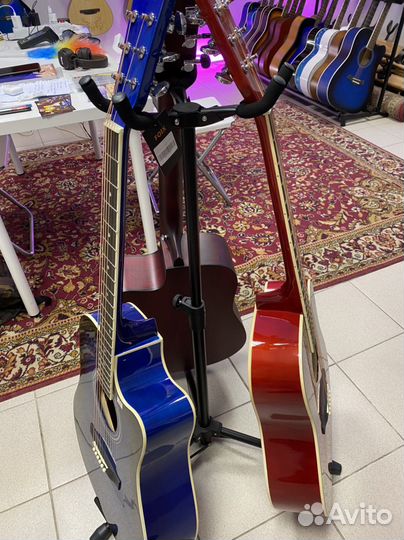 Стойка для 3 гитар Новая