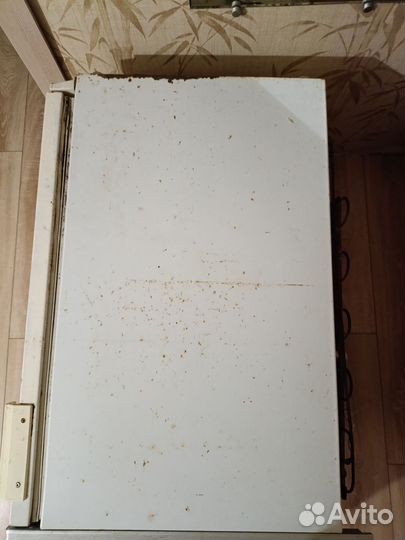 Холодильник атлант старый