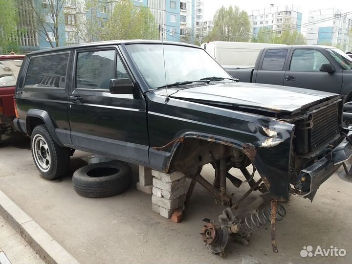 Jeep Cherokee xj на запчасти