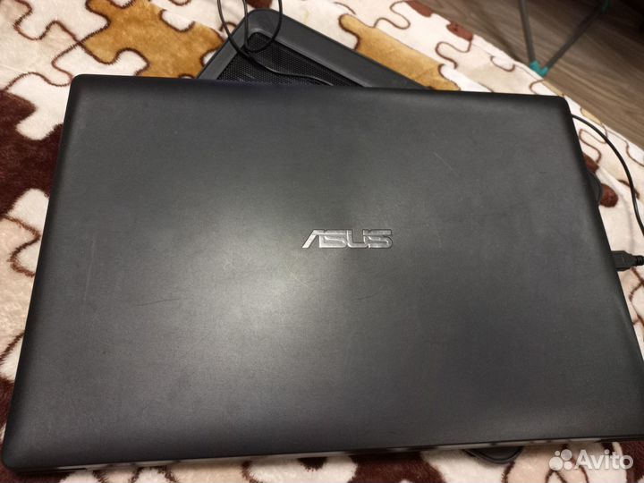 Ноутбук asus