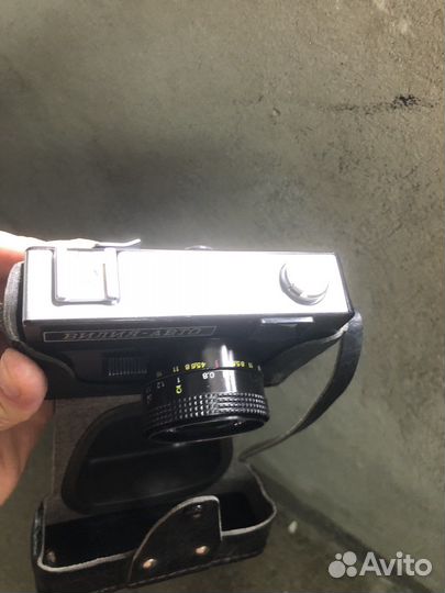 Зеркальный фотоаппарат