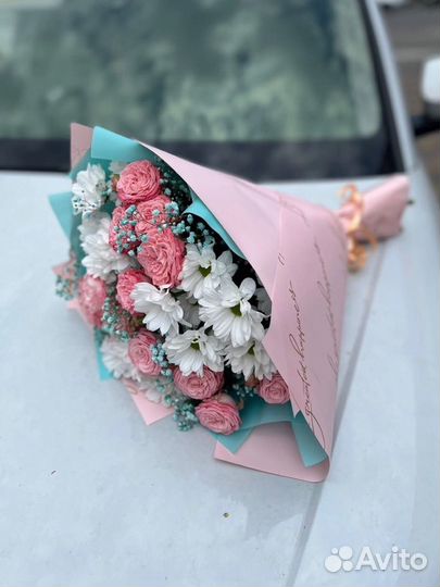 Нежный сборный букет