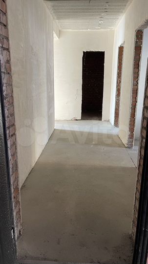 2-к. квартира, 71,5 м², 2/4 эт.