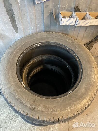 Michelin Latitude Tour HP 235/65 R17