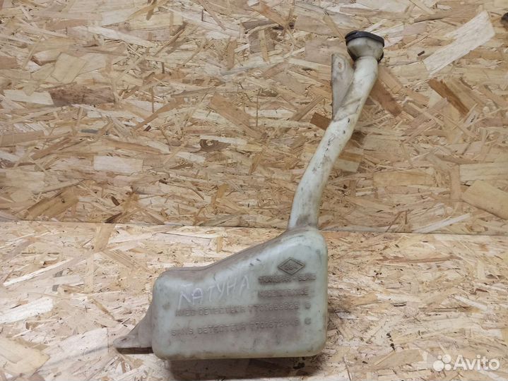 Бачок омывателя Renault Laguna 1