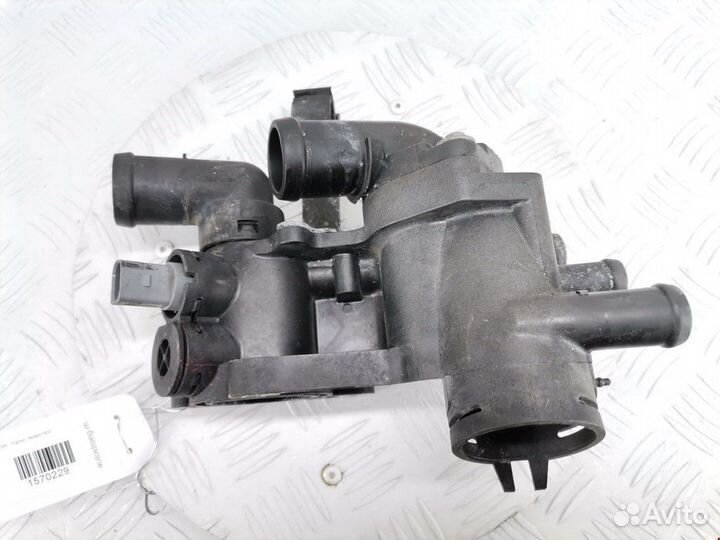 Корпус термостата seat Ibiza 3 2005 032121111AP