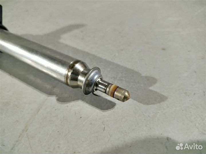 Форсунка Mercedes Gle-Class W292 M276 2012