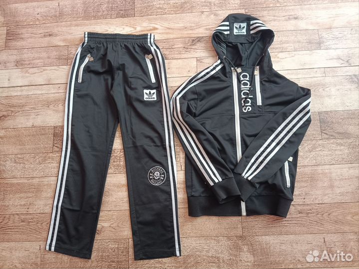 Спортивный костюм adidas для мальчика