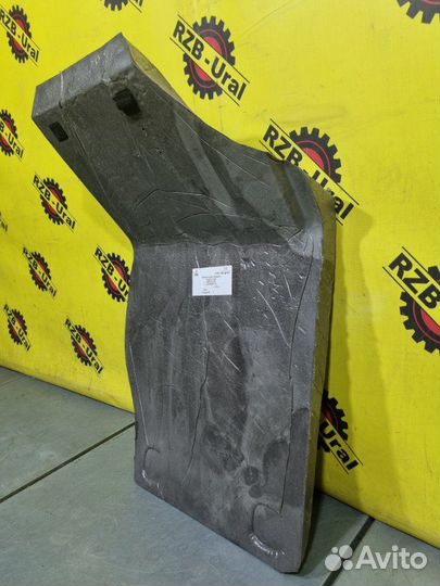 Шумоизоляция пола днища передняя правая Geely