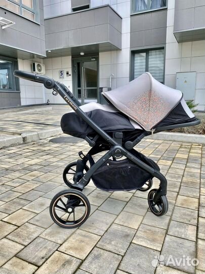 Коляска luxmom 3 в 1