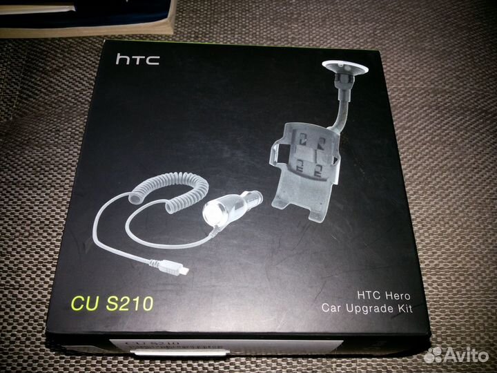 Держатель автомобильный с зарядкой HTC CU-S210