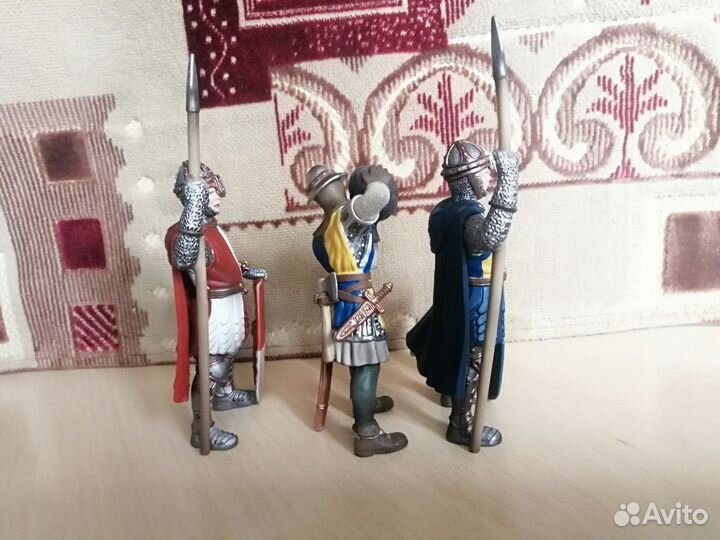 Комплект солдатики коллекционные Schleich