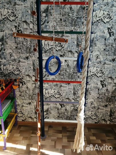 Детская шведская стенка