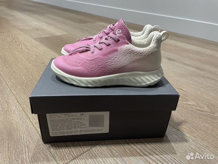 Кроссовки ecco 28 для девочки