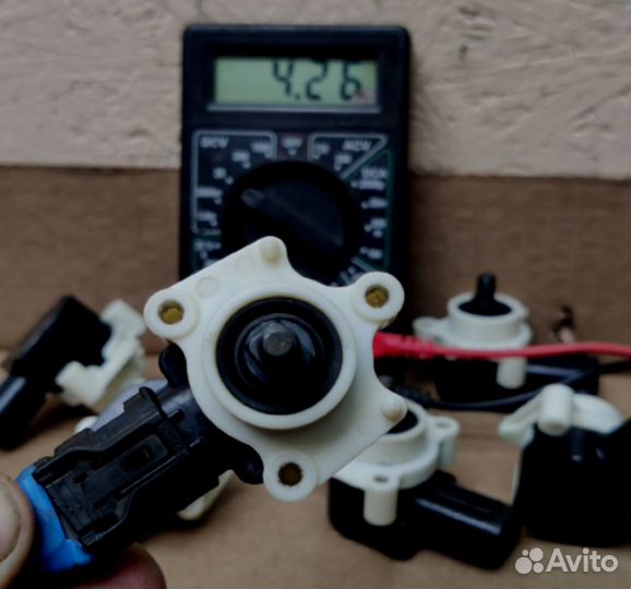 Датчик положения кузова Miтsuвisнi L200 h-8209