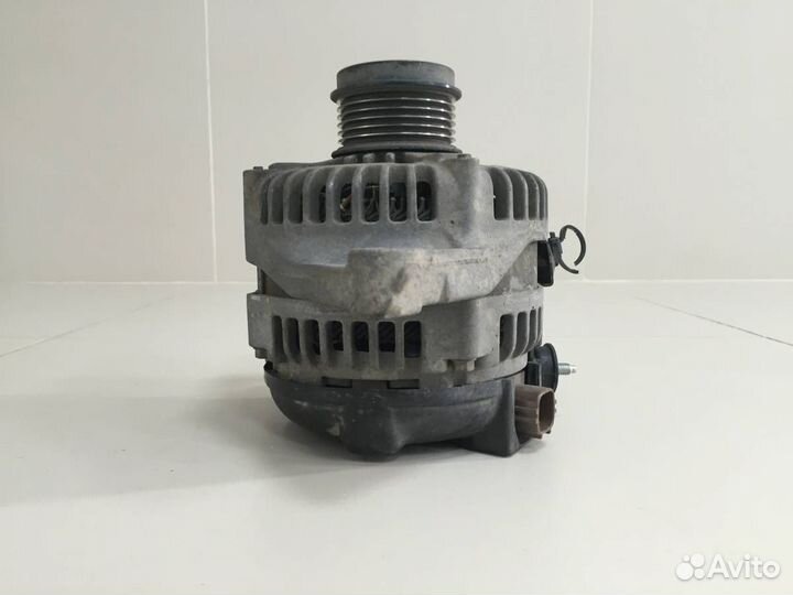 Генератор Toyota Camry