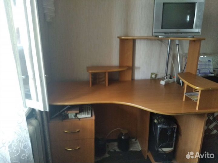 Компьютерный стол бу бесплатно
