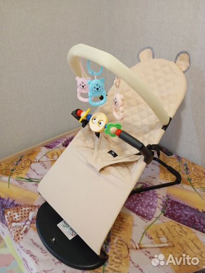 Шезлонг для новорожденных