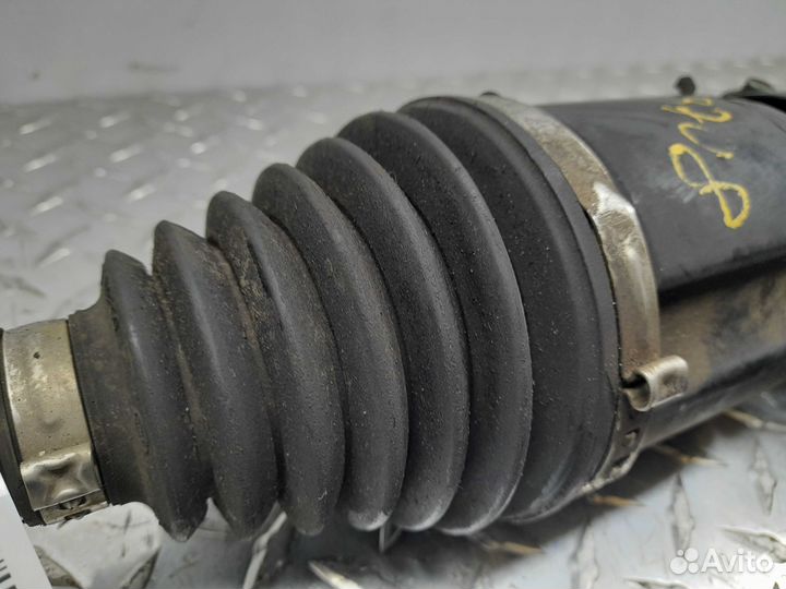 Полуось передняя R Kia Sorento 2 XM