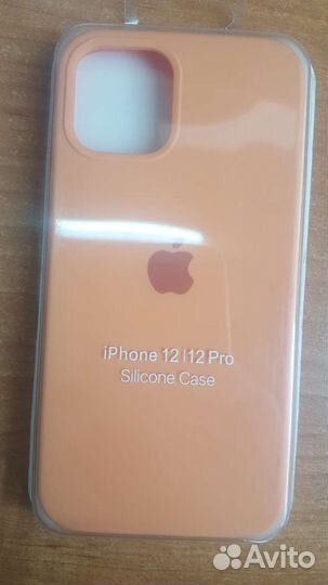 Чехол на iPhone 12