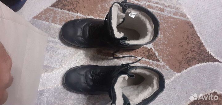 Продаются ботинки Кобра