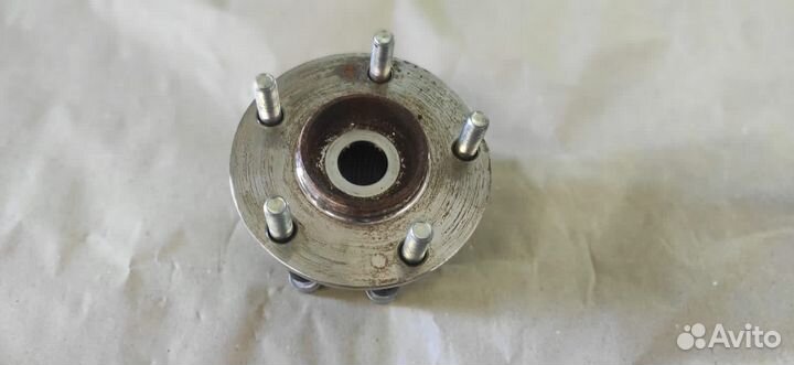 Задняя ступица Mitsubishi Outlander 3