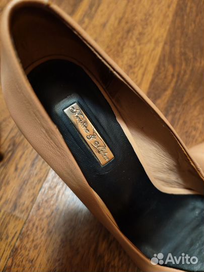 Туфли женские Kristina & Milan39