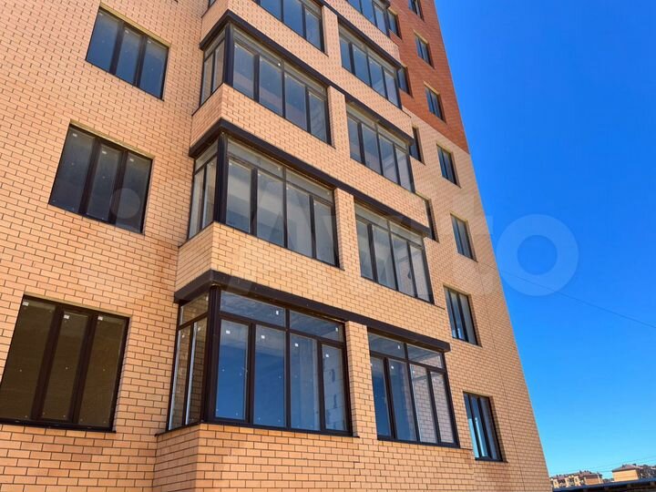 2-к. квартира, 77,8 м², 3/14 эт.