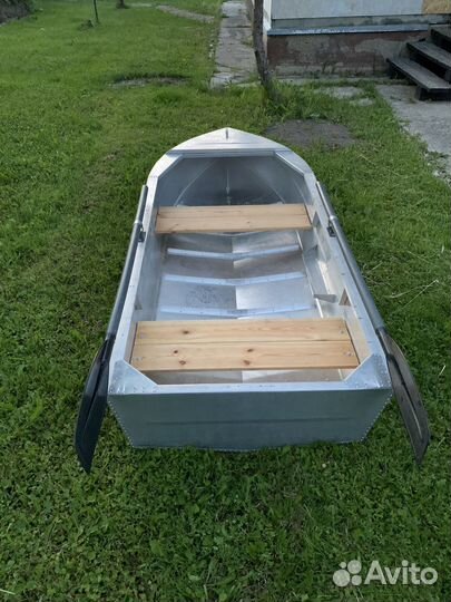 Алюминиевая лодка малютка