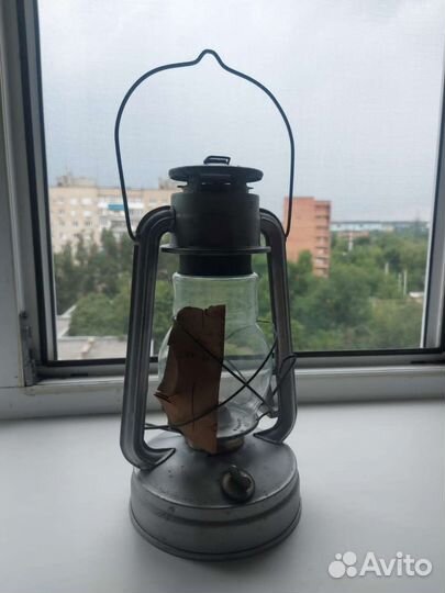 Керосиновая лампа летучая мышь