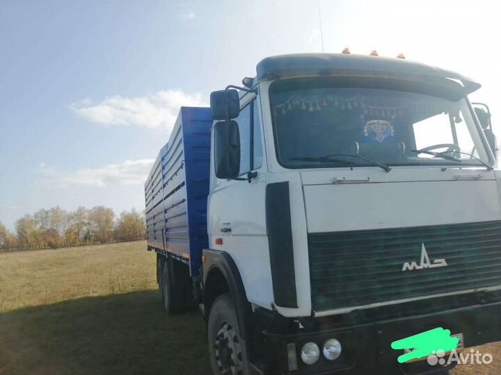 МАЗ 6303А8, 2005