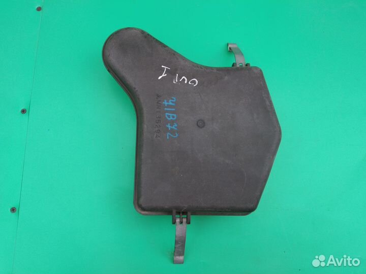 Резонатор воздушного фильтра Mitsubishi Outlander