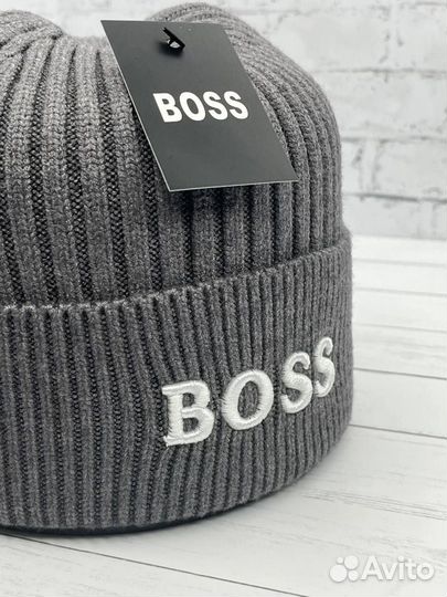 Шапка мужская boss с отворотом