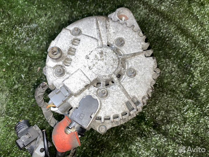 Генератор QR20DE Nissan X-Trail NT30 23100AU40A